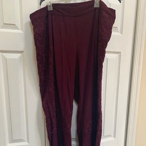 Torrid pants with embroidery